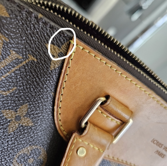 Louis Vuitton Retiro - Picture 8 of 13
